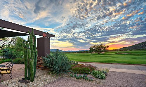Renegade Golf Course Restaurant - Casual Dining in a Spectacular Setting